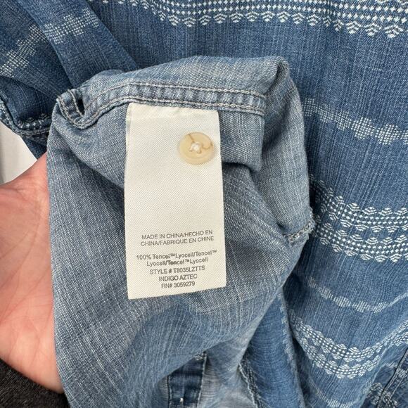 Thread & Supply Western Boho‎ Chambray Button Front Shirt Medium Blue Lyocell - Picture 9 of 10